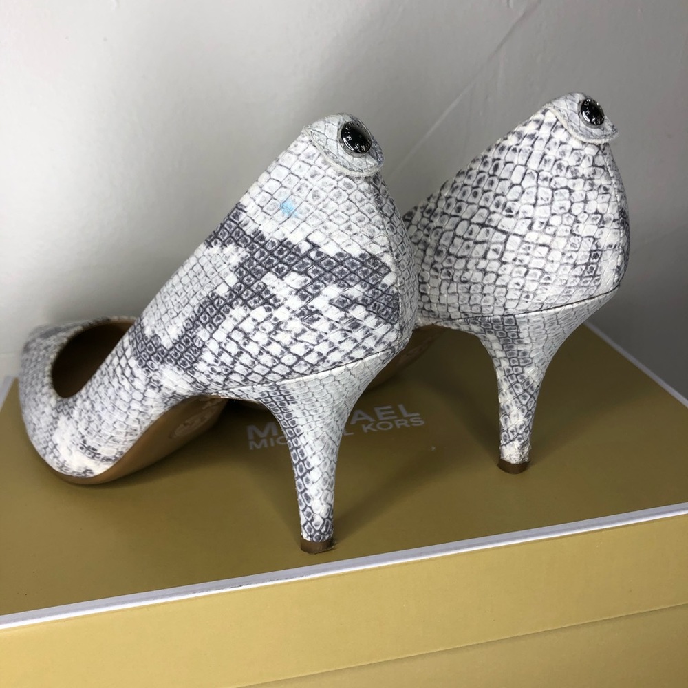 Michael kors pumps - Picture 6 of 6